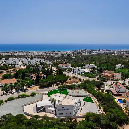 Exclusive 7-bdr With Panoramic Views & Saltwater Swimming Pool! * アヤナパ