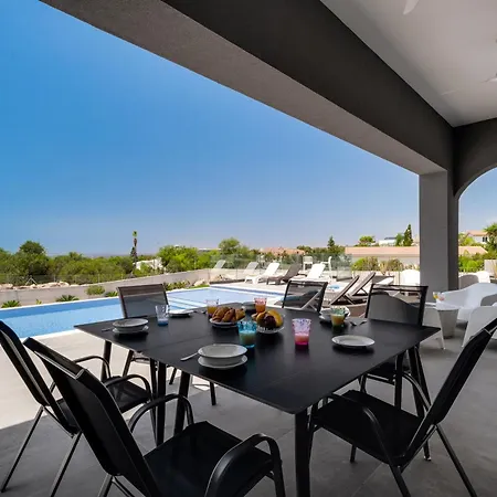 ヴィラ Exclusive 7-bdr With Panoramic Views & Saltwater Swimming Pool! *