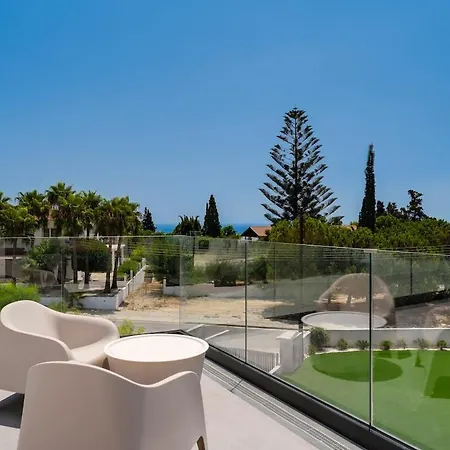Exclusive 7-bdr With Panoramic Views & Saltwater Swimming Pool! Βίλα *