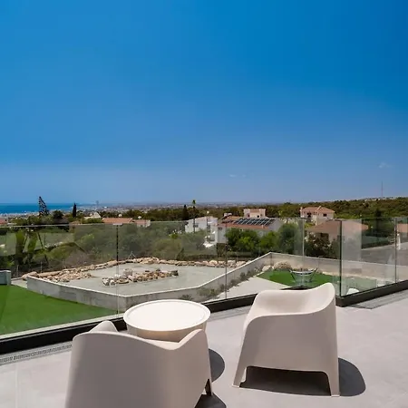 Exclusive 7-bdr With Panoramic Views & Saltwater Swimming Pool! Βίλα Αγία Νάπα