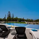 Exclusive 7-bdr With Panoramic Views & Saltwater Swimming Pool! 圣纳帕