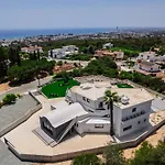 Exclusive 7-bdr With Panoramic Views & Saltwater Swimming Pool!