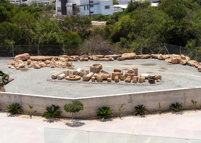 Exclusive 7-bdr With Panoramic Views & Saltwater Swimming Pool! Villa Agia Napa